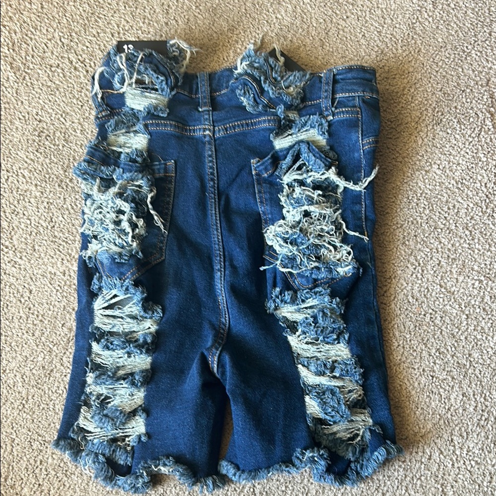 Fashion Nova Distressed Blue Jean Shorts - Picture 3 of 3